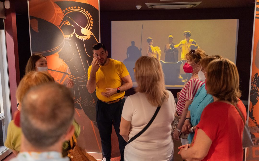Ξεναγήσεις στη Νοηματική στο Μουσείο Κυκλαδικής Τέχνης